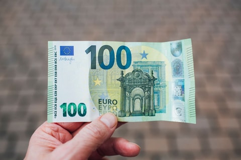 entrepreneurs-guide-to-spanish-tax-maze_11024
