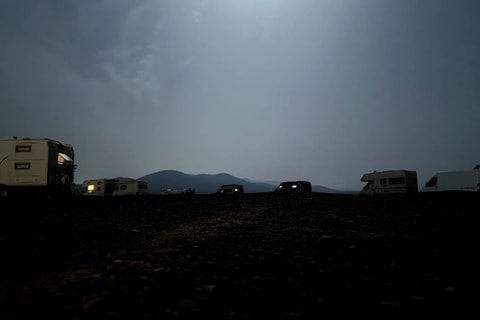 nomadic-life-in-cinema-freedom-home-belonging_34400