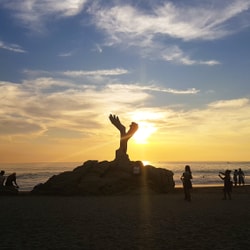 puerto-escondido-beaches-surfing-turtles-travel-tips_21411