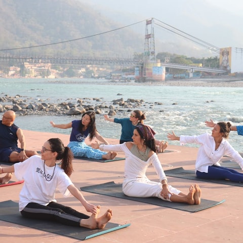 Traditional Hatha Yoga: Balance Body & Mind